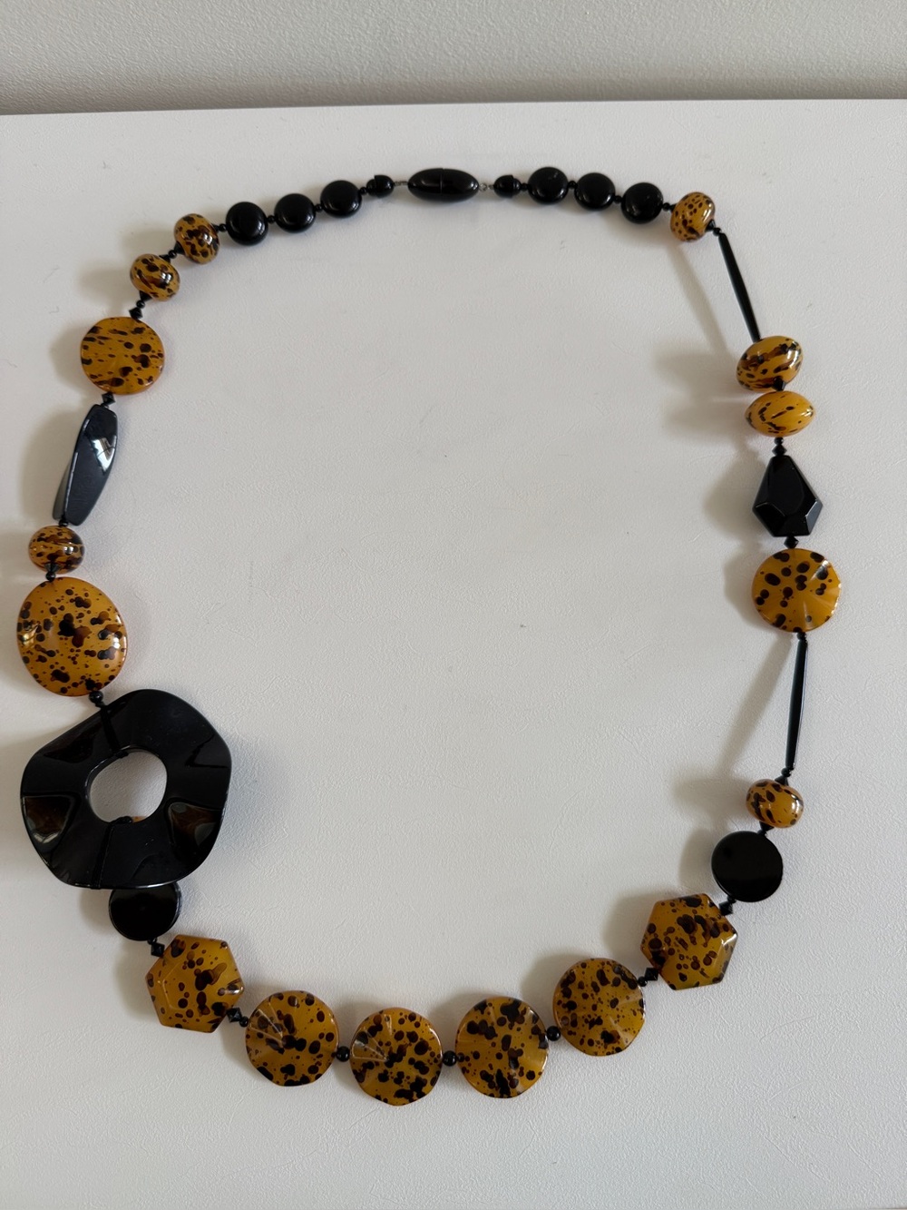 ANGELA CAPUTI Multicolor Long Beaded Resin Necklace